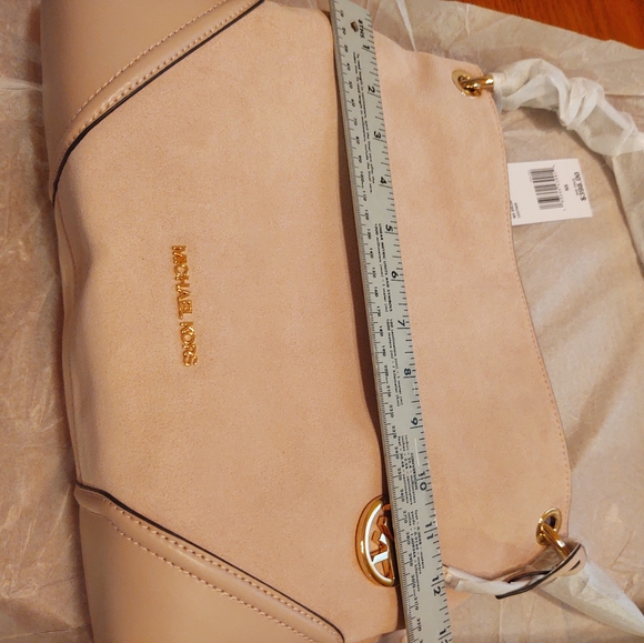 Michael Kors Nicole shoulder bag - Picture 10 of 12